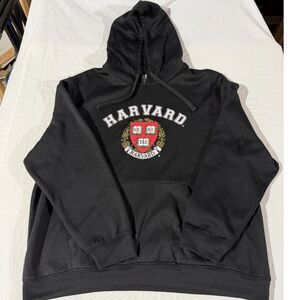 Harvard University Black Hoodie Veritas Crest Pullover Sweatshirt Ivy League